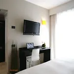 Ξενοδοχείο Aniene 3*