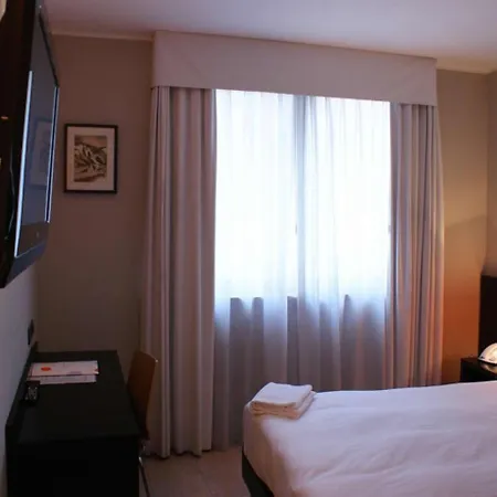 Aniene Hotel 3*