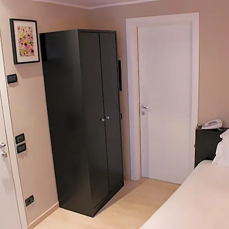 Aniene 3* Roma