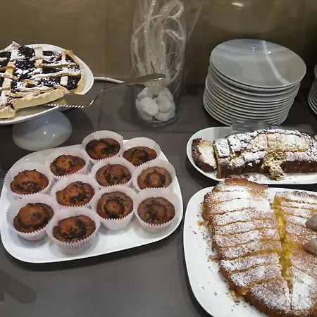 アニエーネ ホテル 3*